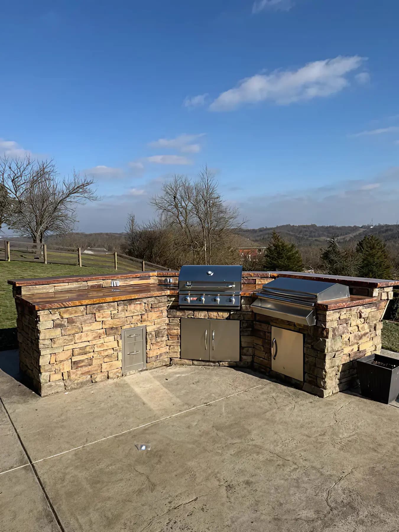 Trademark Outdoor Services completed outdoor kitchen project in Alexandria, KY